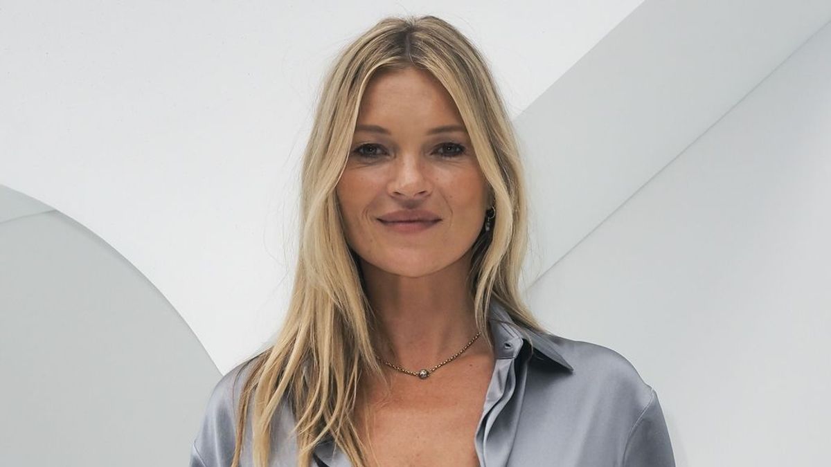 Kate Moss, Rachel Weisz, Macarena Gómez o Marcos Llorente donan ropa para luchar contra el COVID-19 Kate Moss, Rachel Weisz, Macarena Gómez o Marcos Llorente donan ropa para luchar contra el COVID-19