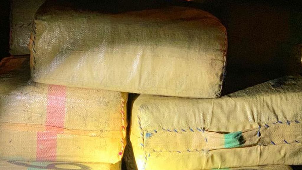 Fardos de hachís incautados en la costa de Algeciras