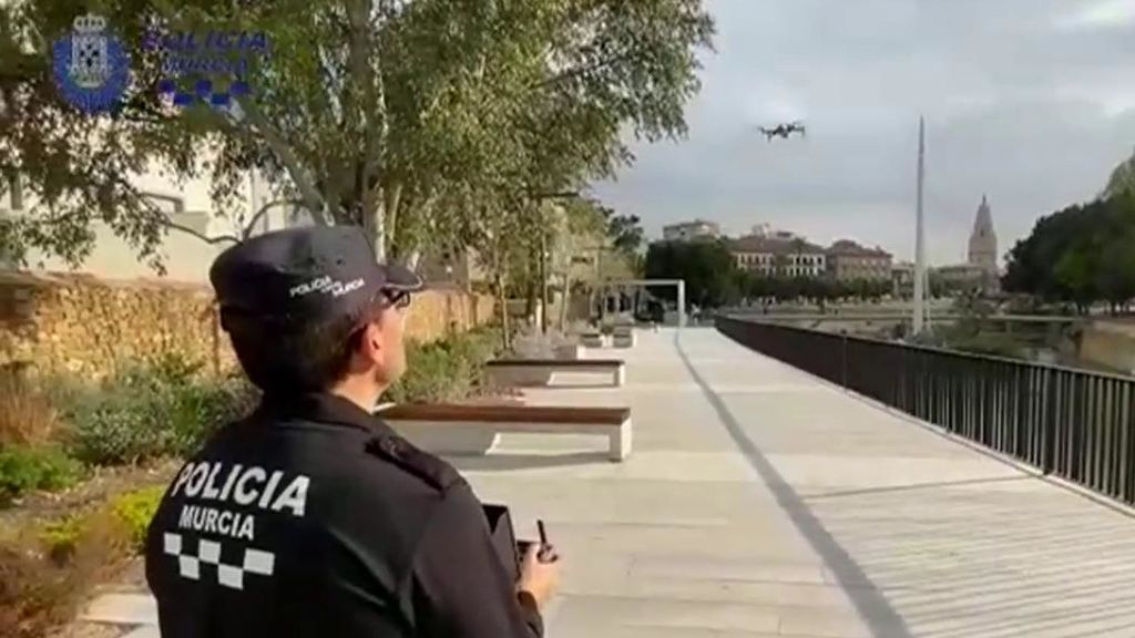 La policía de Murcia usa drones para perseguir a los que infringen la cuarentena