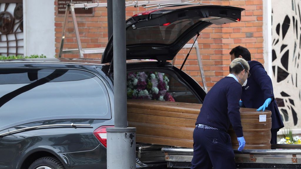 La funeraria de Madrid ha rechazado cremaciones por la saturación del servicio ante el coronavirus La funeraria de Madrid ha rechazado cremaciones por la saturación del servicio ante el coronavirus