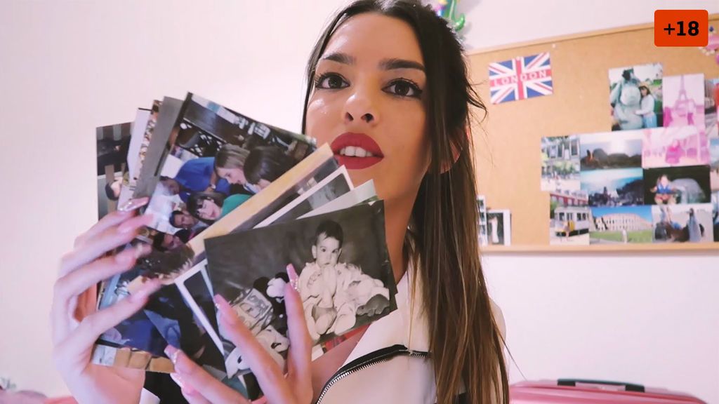 Andrea muestra el álbum de su adolescencia y se sincera sobre su pasado (2/2)