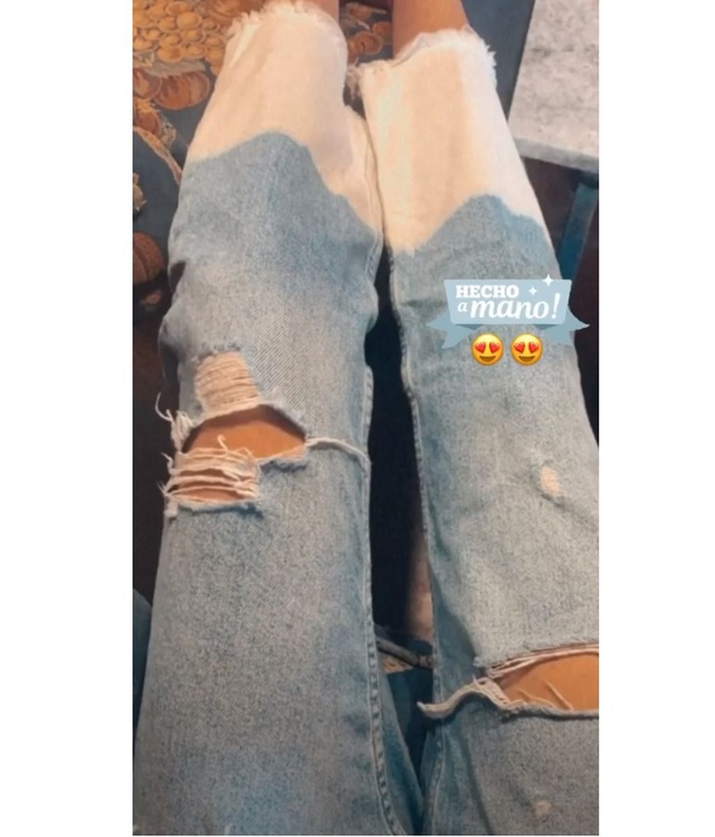 Victoria Federica y sus vaqueros rotos durante la cuarentena