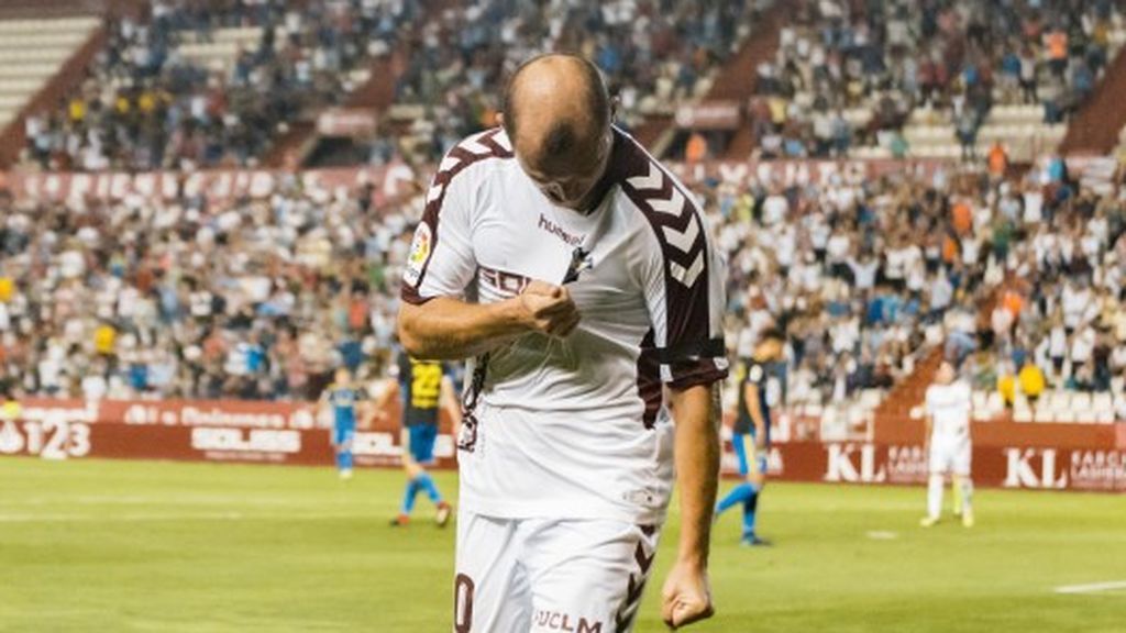Zozulia sigue el ejemplo de Andrés Iniesta: Dona una cama de UCI al Hospital de Albacete para luchar contra el coronavirus Zozulia sigue el ejemplo de Andrés Iniesta: Dona una cama de UCI al Hospital de Albacete para luchar contra el coronavirus