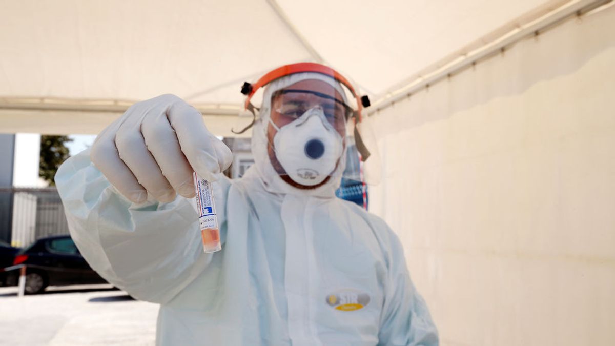 Última hora del coronavirus: Italia ralentiza los contagios mientras Lombardía y Toscana ordenan el uso de mascarillas