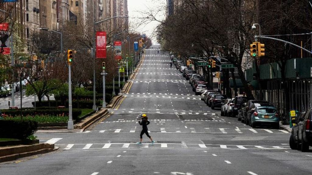 Park Avenue en Manhattan, desierta por el confinamiento