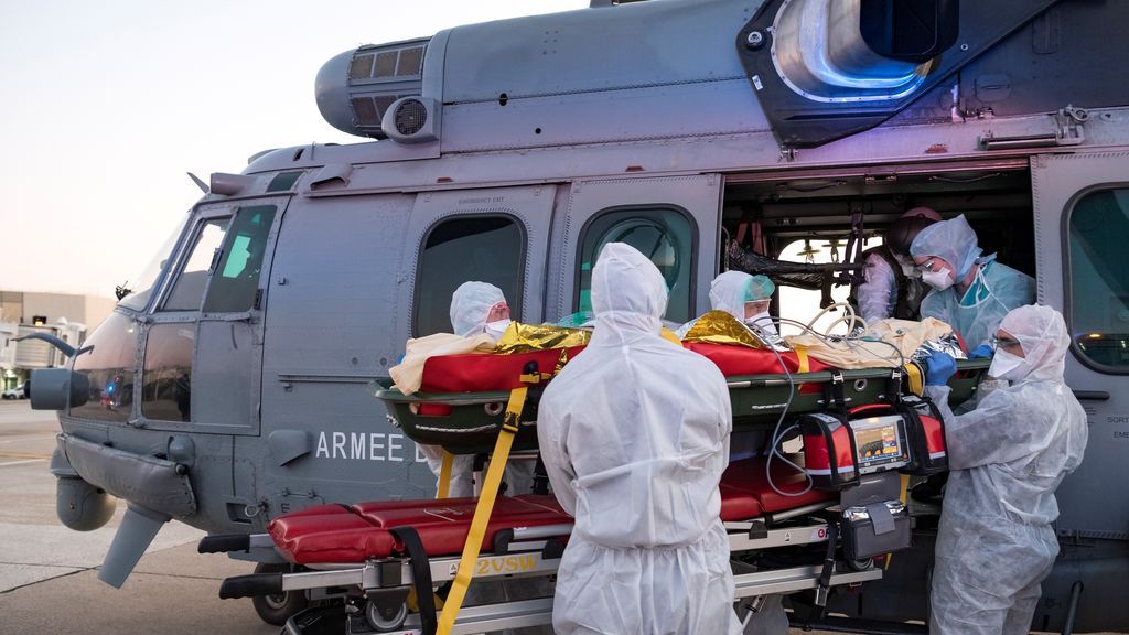 Francia registra más de 830 nuevos muertos con coronavirus Francia registra más de 830 nuevos muertos con coronavirus