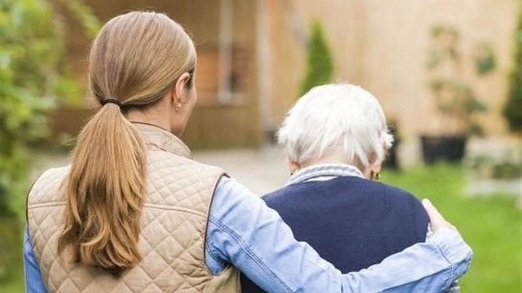 Las trabajadoras del SAD que están desprotegidas “tanto en términos de salud como de condiciones laborales” Las trabajadoras del SAD que están desprotegidas “tanto en términos de salud como de condiciones laborales”