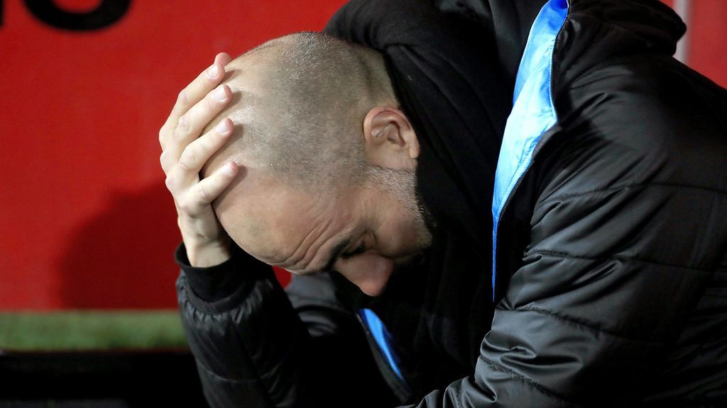El Barça la lía con un tuit en mitad de las condolencias a Guardiola: “Acordaros de él antes” El Barça la lía con un tuit en mitad de las condolencias a Guardiola: “Acordaros de él antes”