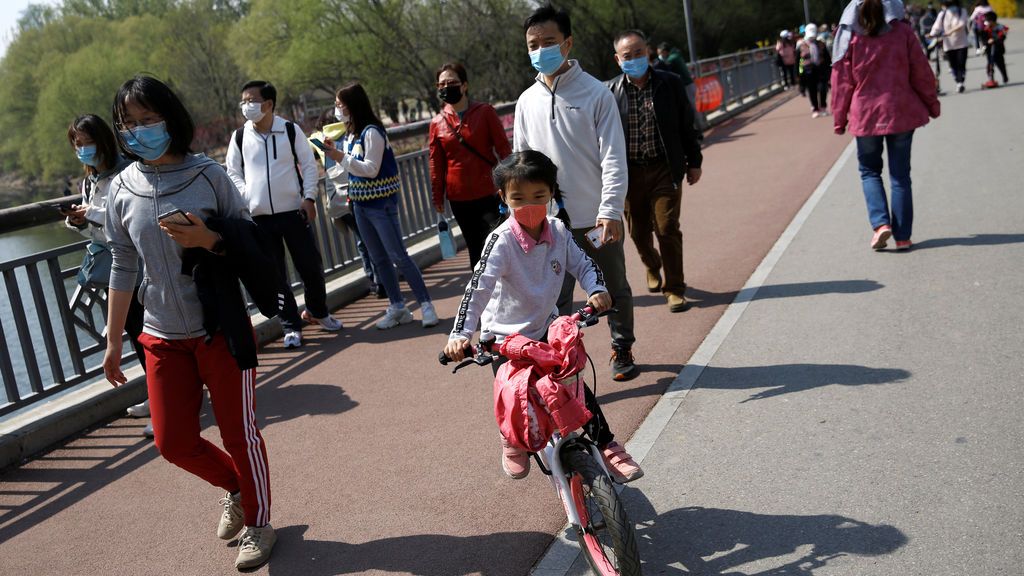La nueva normalidad tras la epidemia: China mantiene restricciones pese a los pocos contagios