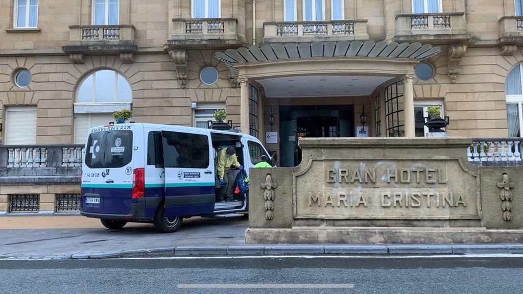 Llegan los primeros pacientes de coronavirus al lujoso hotel María Cristina de San Sebastián Llegan los primeros pacientes de coronavirus al lujoso hotel María Cristina de San Sebastián