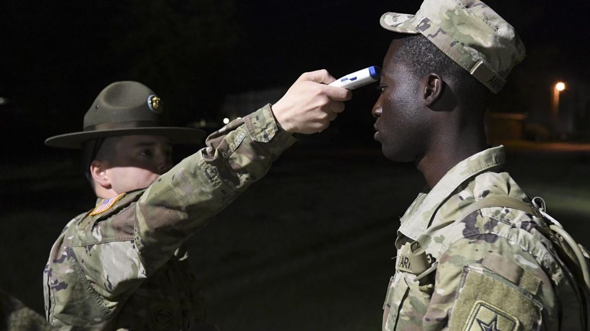 Militares estadounidenses utilizan el vinagre en un sencillo test para detectar el coronavirus