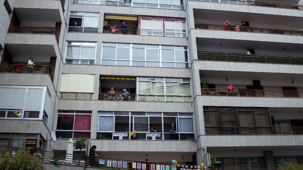 Bloque de vecinos de Rosa