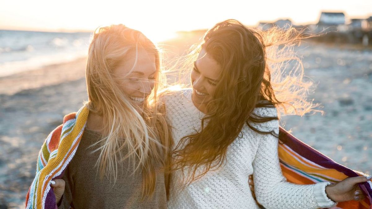 Estoy enamorada de mi mejor amiga y no sé si decírselo Estoy enamorada de mi mejor amiga y no sé si decírselo