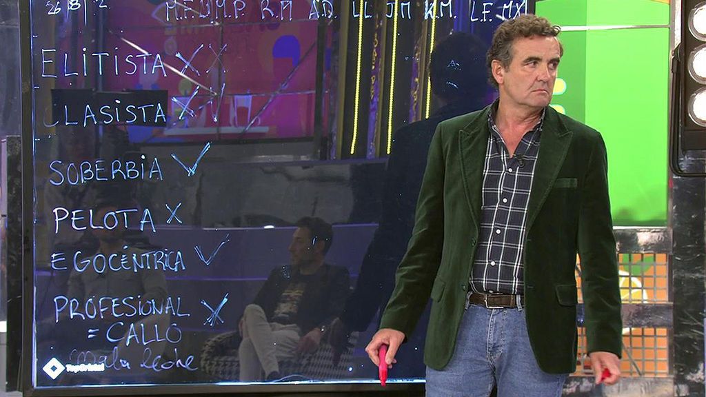 Antonio Montero vota en 'Belenvisión'