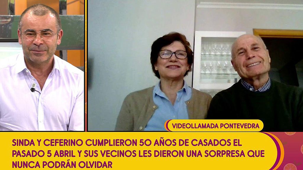 50 años de casados, Sinda y Ceferino celebran sus bodas de oro con fiestas en el balcón