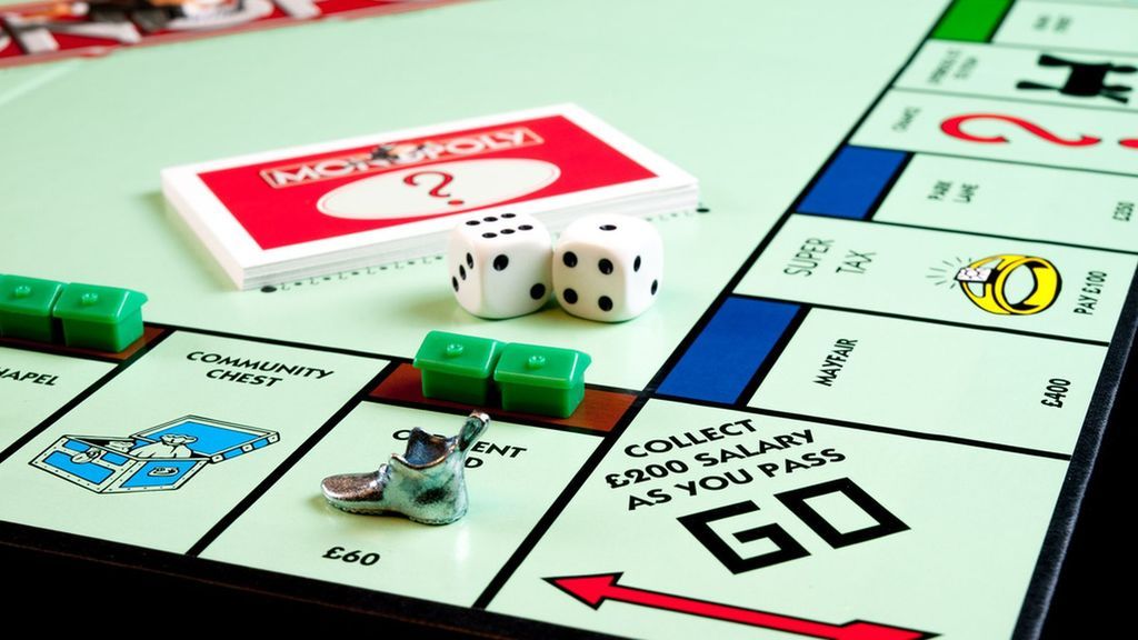 Vuelve a conquistar las calles desde casa con las diferentes versiones de Monopoly, el rey de los juegos de mesa