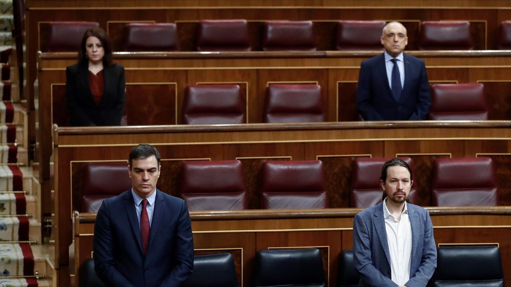 Sanchez e Iglesias en el pleno de la segunda prorroga del estado de alarma Sanchez e Iglesias en el pleno de la segunda prorroga del estado de alarma