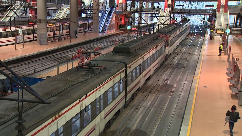 Imagen de la estación de Atocha Cercanías en el segundo día laborable con la situación de Estado de alarma