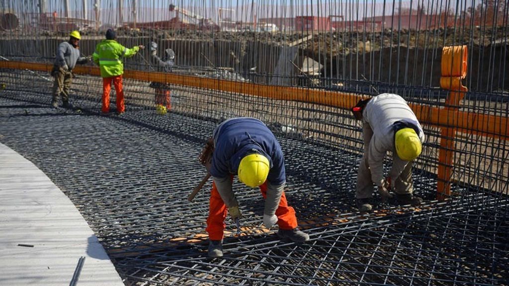 Vuelta al trabajo en la construcción: termómetros en las obras y sin compartir herramientas Vuelta al trabajo en la construcción: termómetros en las obras y sin compartir herramientas