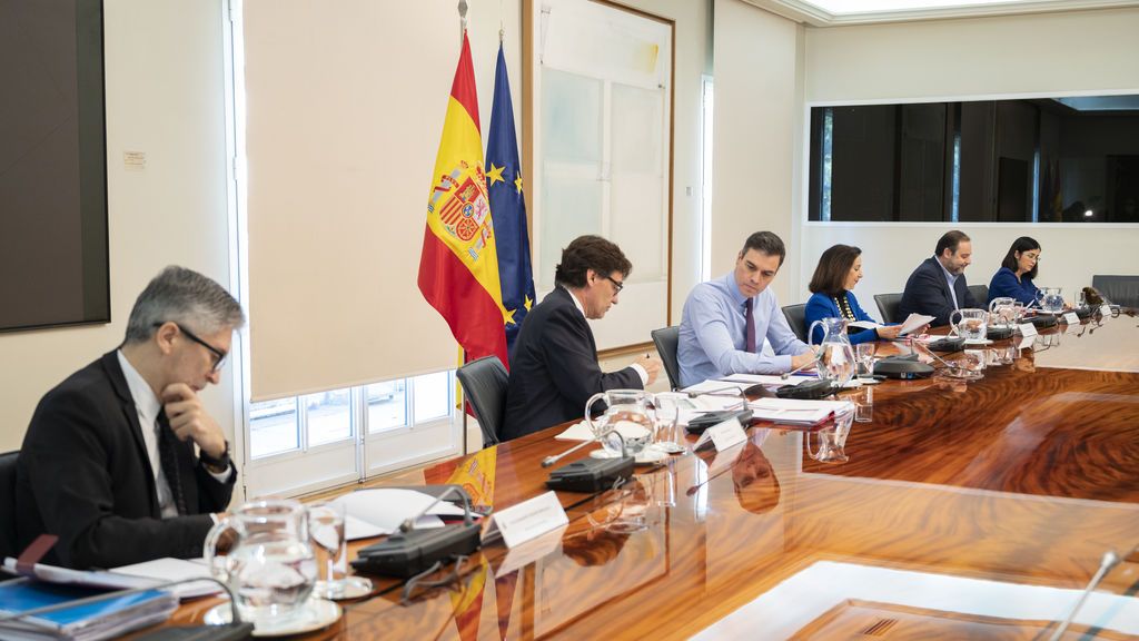 El Gobierno baraja utliizar con amparo judicial la geolocalización de móviles con fines policiales El Gobierno baraja utliizar con amparo judicial la geolocalización de móviles con fines policiales