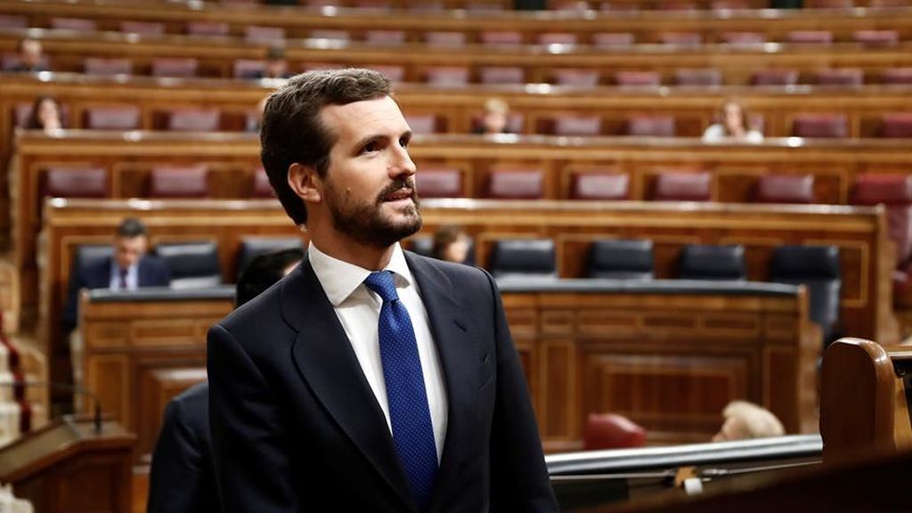 Casado reclama un "Pacto por las mascarillas, los test y el paro" frente a los 'Pactos de la Moncloa' Casado reclama un "Pacto por las mascarillas, los test y el paro" frente a los 'Pactos de la Moncloa'