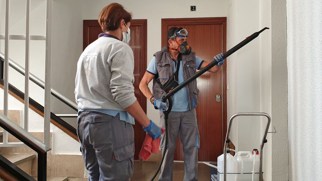 Los hogares, la nueva preocupación de Sanidad por ser "foco importante" de contagios Los hogares, la nueva preocupación de Sanidad por ser "foco importante" de contagios