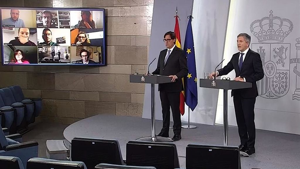 Balance de Interior: 200 bulos detectados en la red y 650.000 denuncias interpuestas por romper el confinamiento Balance de Interior: 200 bulos detectados en la red y 650.000 denuncias interpuestas por romper el confinamiento