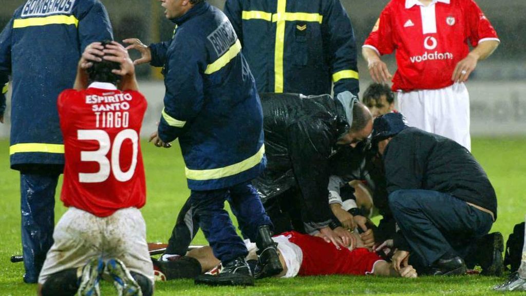 Feher durante el partido en el que sufrió un infarto