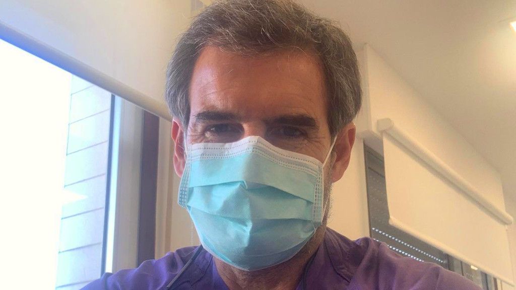 De médico del Dépor a voluntario contra el coronavirus: “Pasé de los mundos de Yupi a la guerra” De médico del Dépor a voluntario contra el coronavirus: “Pasé de los mundos de Yupi a la guerra”