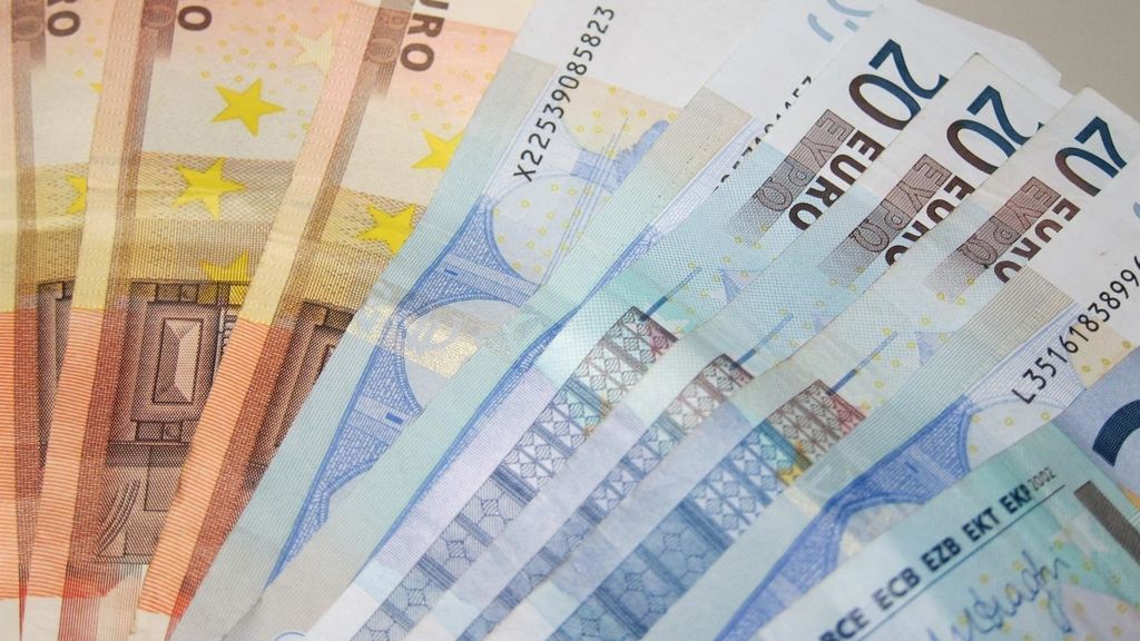 El Tesoro prevé captar hasta 7.000 millones en letras a 6 y 12 meses El Tesoro prevé captar hasta 7.000 millones en letras a 6 y 12 meses