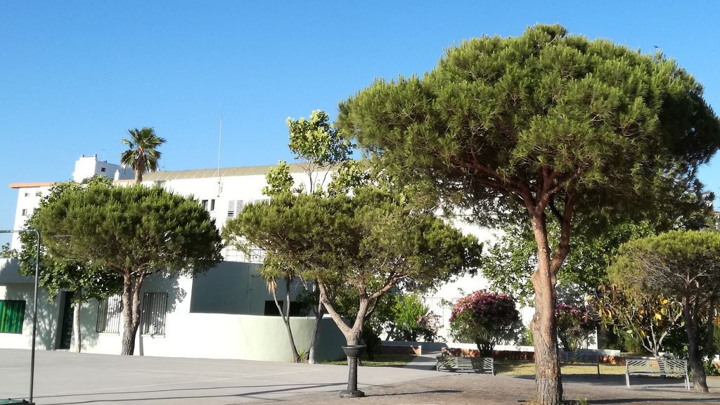 Una vista del patio del IES Ciudad de Algeciras