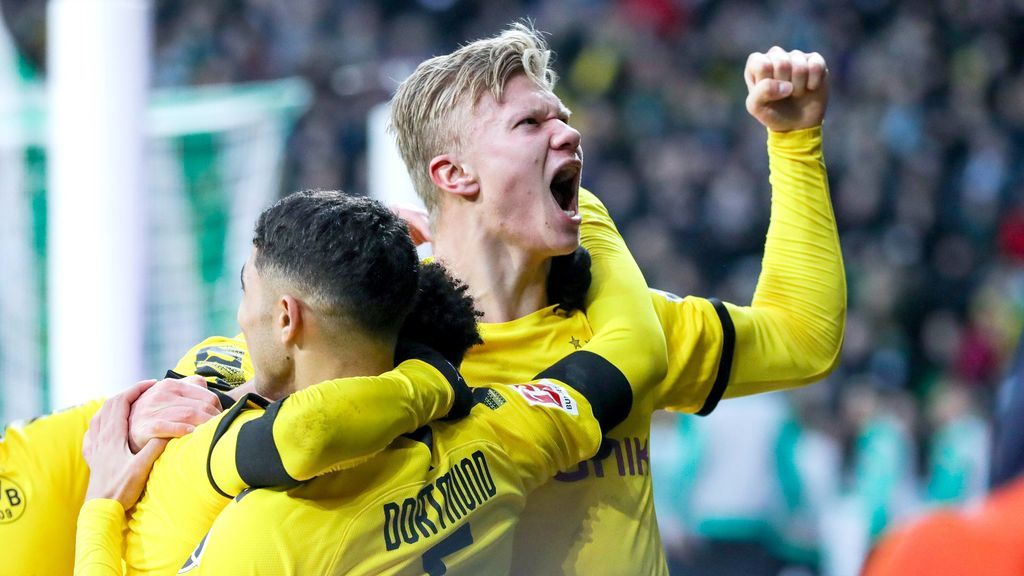 Haaland, representado por Mino Raiola, celebrando un gol con su actual equipo
