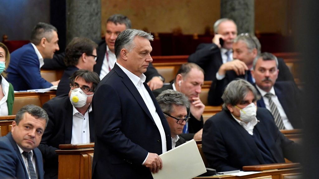 Orban intenta borrar el papel de Hungría en el Holocausto Orban intenta borrar el papel de Hungría en el Holocausto