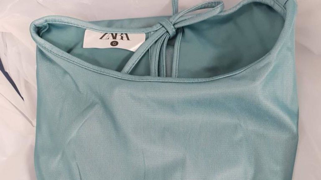 Las batas confeccionadas por Inditex ya han llegado a los hospitales Las batas confeccionadas por Inditex ya han llegado a los hospitales