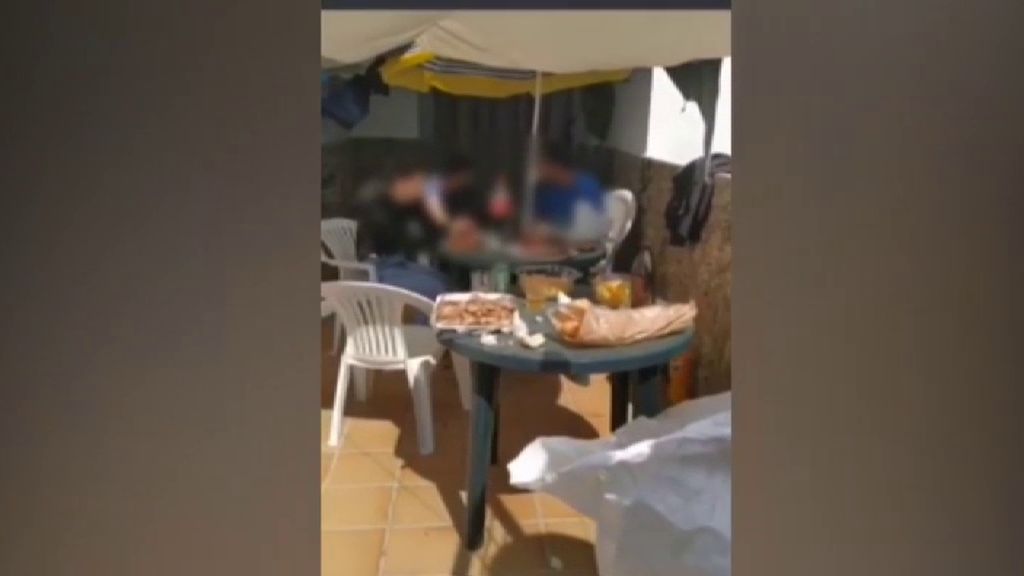 Denunciadas 23 personas por celebrar una fiesta en Cáceres