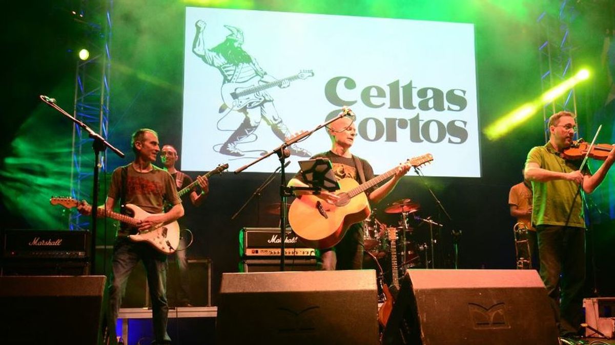 30 años del 20 de abril:" Hemos hecho una versión especial con varios artistas y el dinero irá para Medicos Sin Fronteras" 30 años del 20 de abril:" Hemos hecho una versión especial con varios artistas y el dinero irá para Medicos Sin Fronteras"
