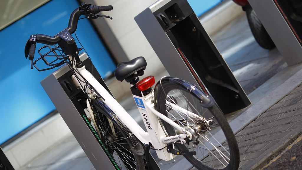 BiciMAD reanudará su servicio en Madrid el próximo miércoles, con uso obligatorio de guantes BiciMAD reanudará su servicio en Madrid el próximo miércoles, con uso obligatorio de guantes