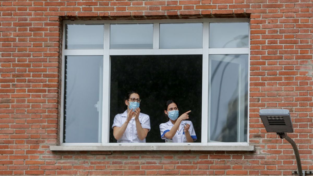 Los aplausos sanitarios resuenan por toda España por sexto sábado consecutivo