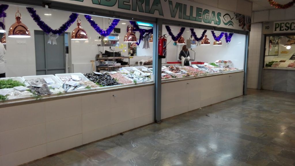 ‘Pescadería Villegas’: la pescadería de Granada que se reinventó en Twitter para sobrevivir al Estado de Alarma ‘Pescadería Villegas’: la pescadería de Granada que se reinventó en Twitter para sobrevivir al Estado de Alarma