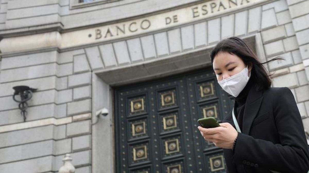 El Banco de España estima en  4,6 millones las personas afectadas por ERTE