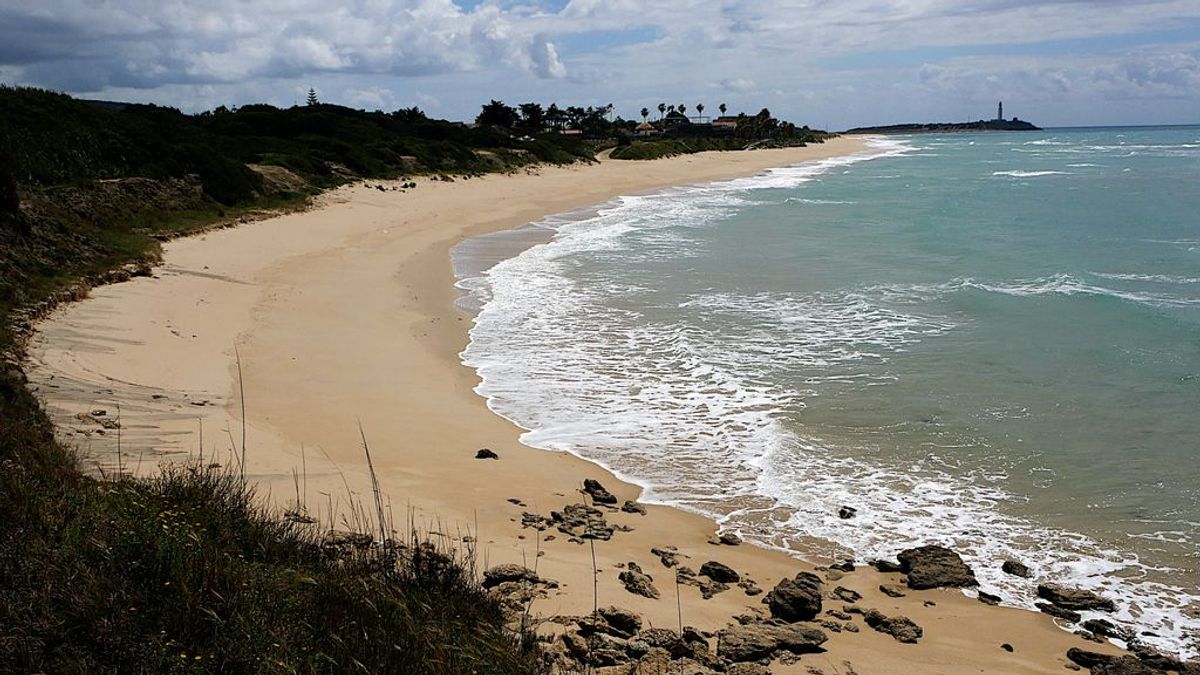 Sin playa no hay paraíso: ayuntamientos y hoteleros piden saber como y cuando, se abrirán las playas