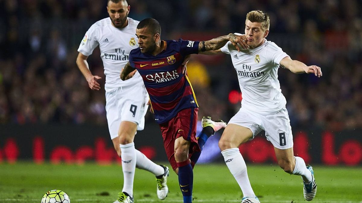Dani Alves: "El Real Madrid de Mourinho jugaba sucio, no sabían perder, no tenían otra opción" Dani Alves: "El Real Madrid de Mourinho jugaba sucio, no sabían perder, no tenían otra opción"