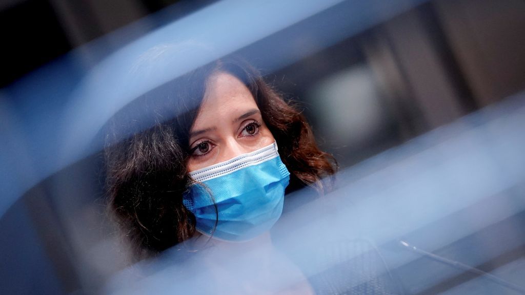 Díaz Ayuso anuncia la compra de 14 millones de mascarillas FFP2 "para todos los madrileños" Díaz Ayuso anuncia la compra de 14 millones de mascarillas FFP2 "para todos los madrileños"