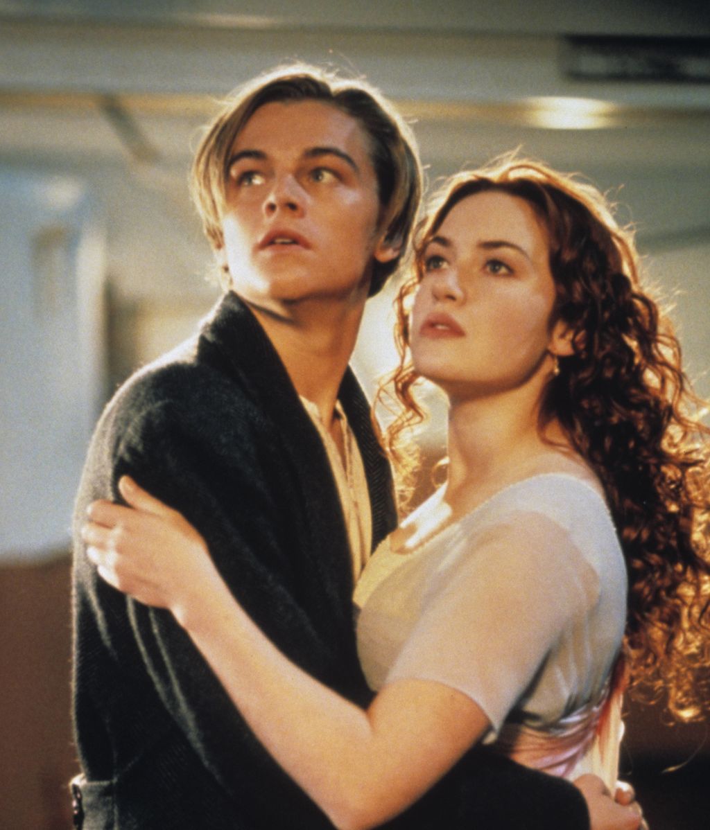 Abrazos de cine: un repaso a los más míticos ahora que todo el mundo sueña con volver a darlos
