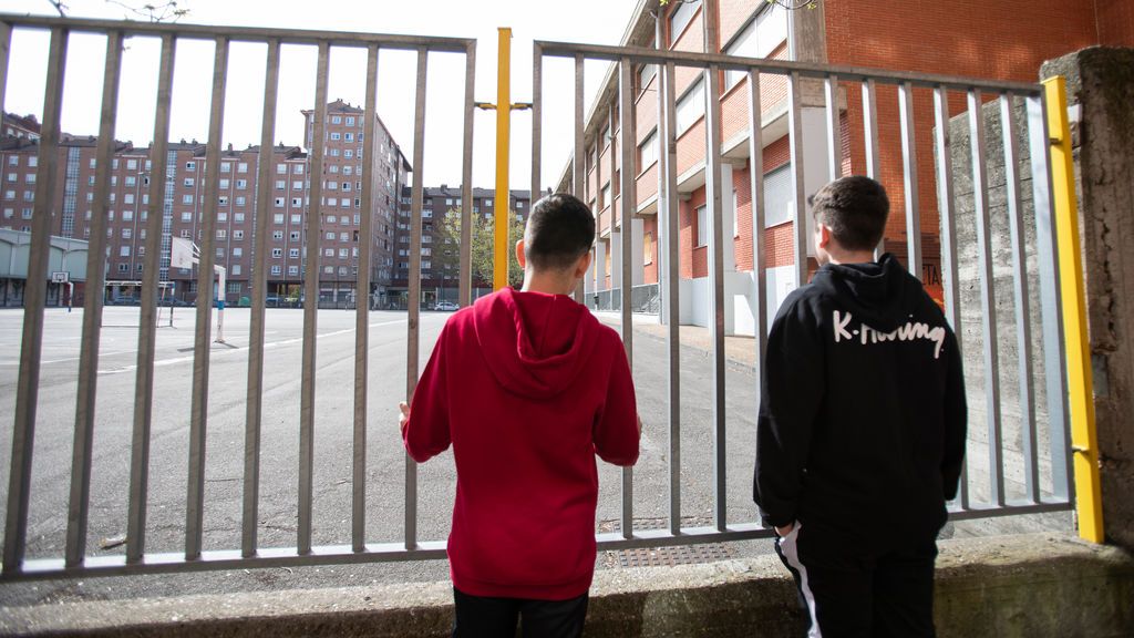 Adolescentes confinamiento