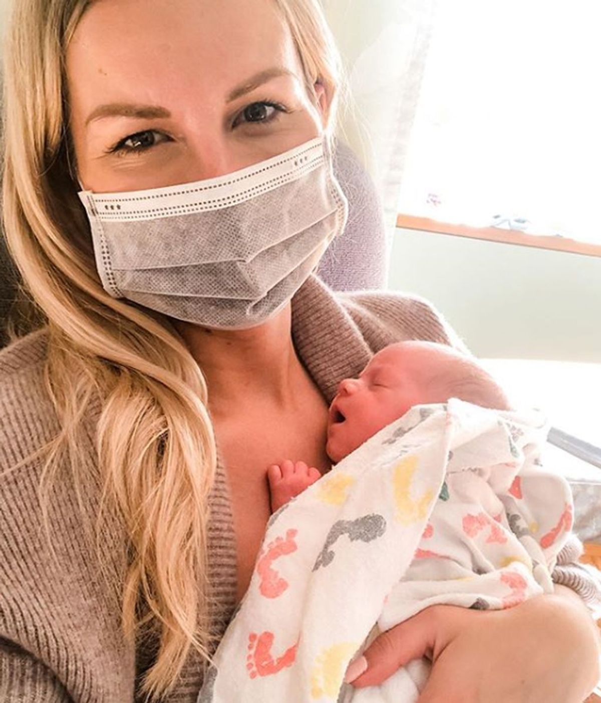 El milagro de Angela: da a luz en coma para salvar a su bebé del coronavirus