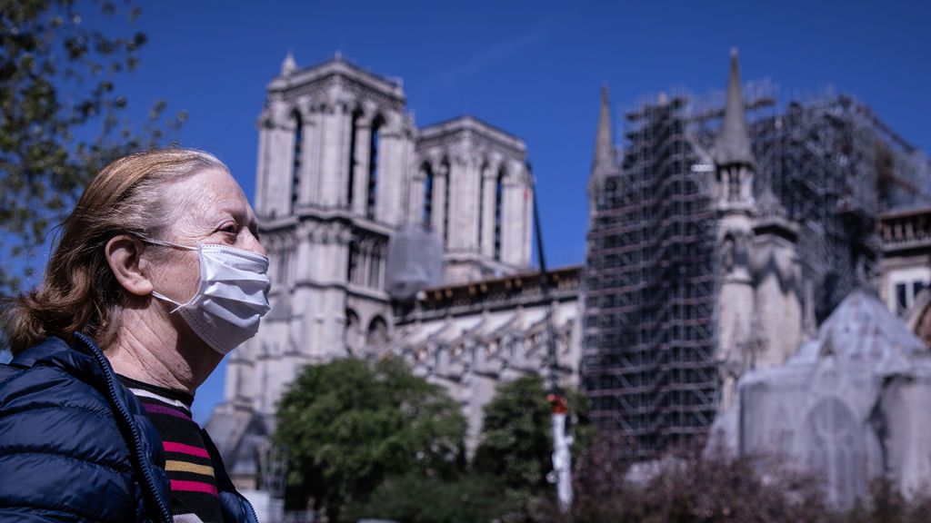 Francia se estanca en el medio millar de muertos diarios por coronavirus y continúa reduciendo sus casos graves Francia se estanca en el medio millar de muertos diarios por coronavirus y continúa reduciendo sus casos graves
