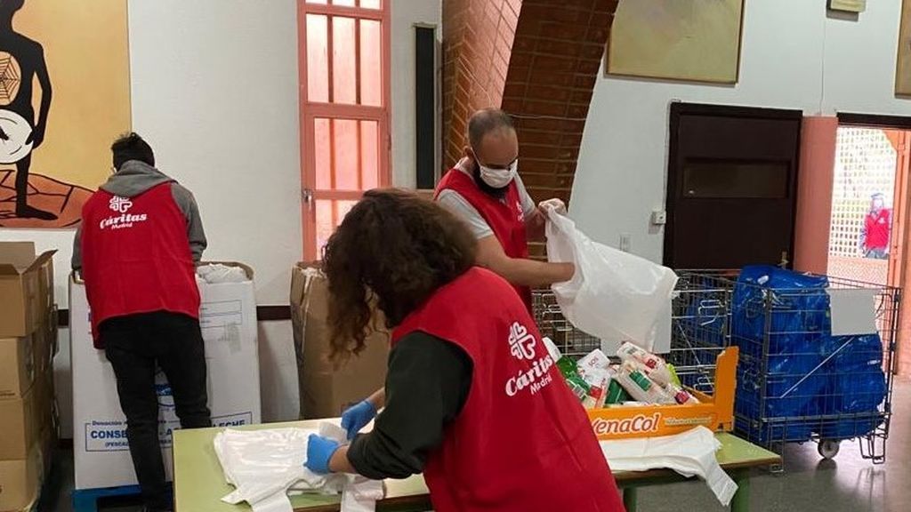Las peticiones de ayuda a Cáritas se triplican en Madrid por el coronavirus Las peticiones de ayuda a Cáritas se triplican en Madrid por el coronavirus