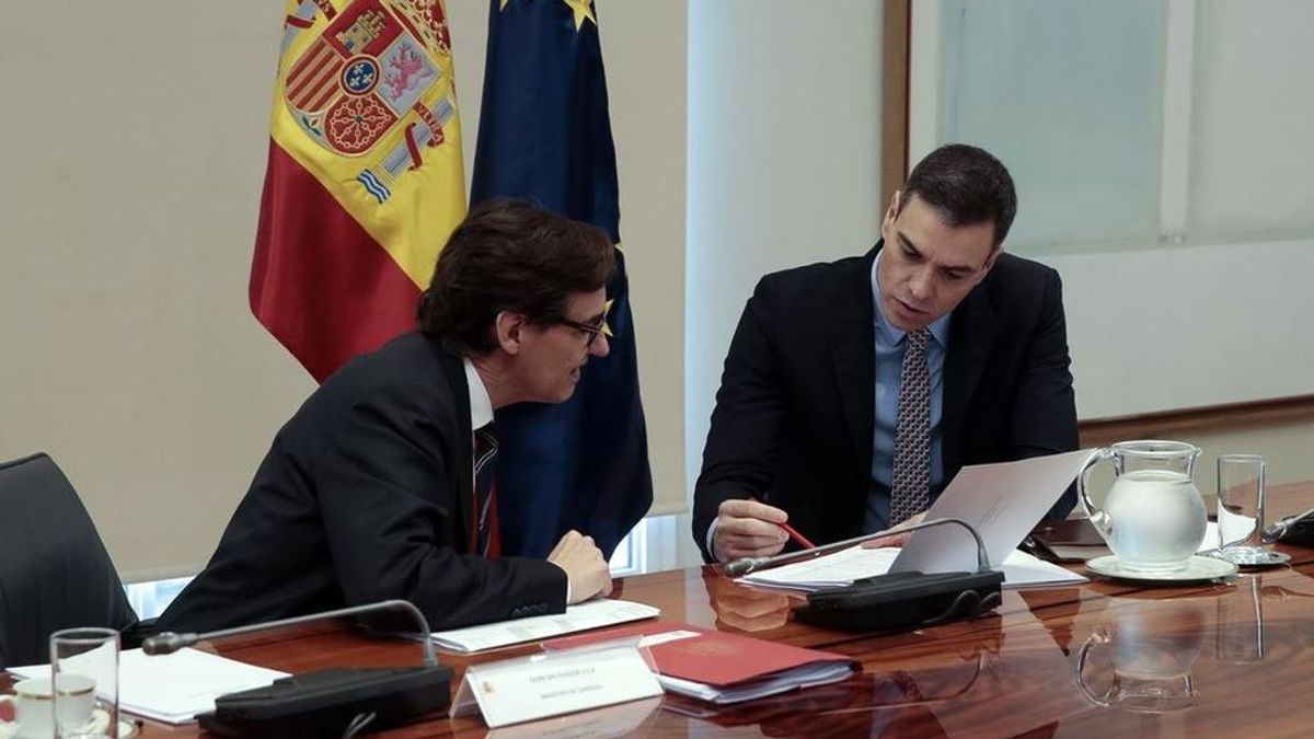 Ministro de Sanidad, Salvador Illa, y el Presidente del Gobierno, Pedro Sánchez