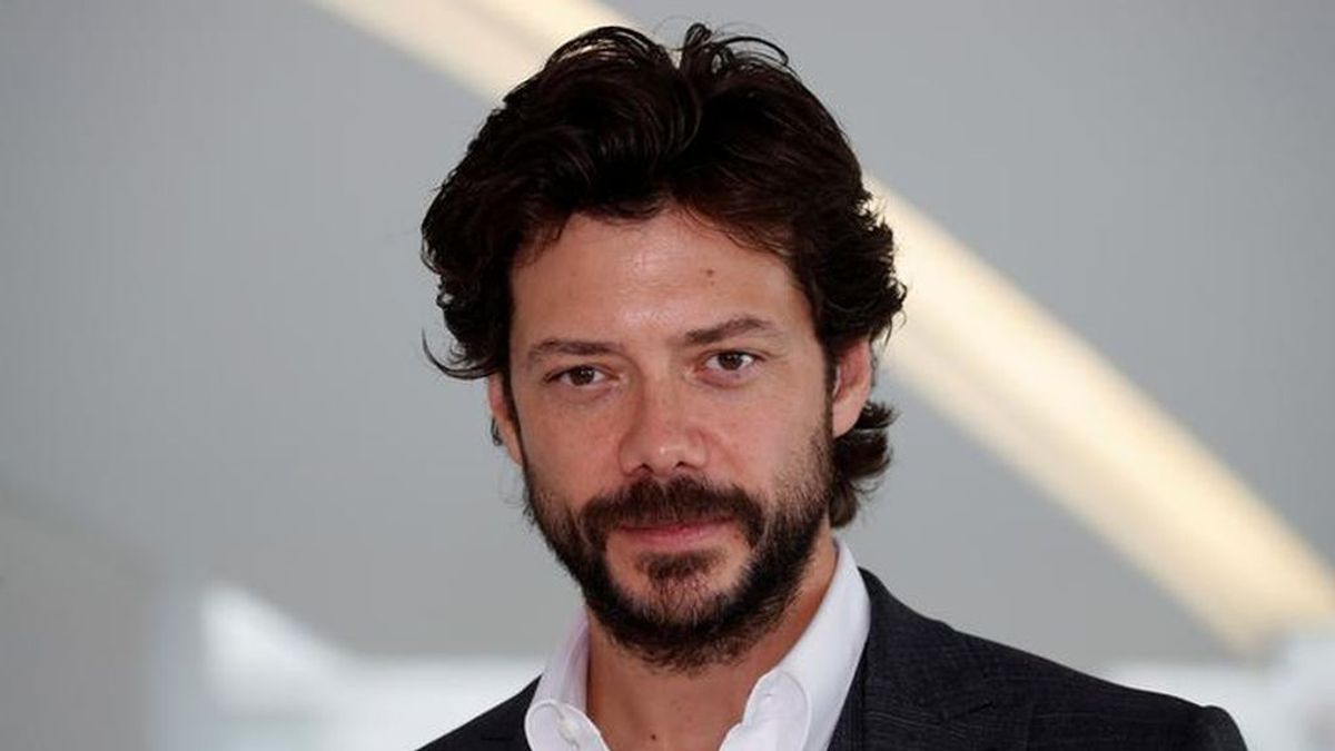 El actor Álvaro Morte estalla en Twitter contra los impostores: "Ojo con los hijos de puta" El actor Álvaro Morte estalla en Twitter contra los impostores: "Ojo con los hijos de puta"